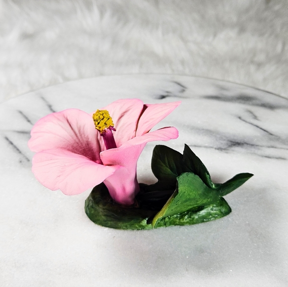 Vintage Napoleon Italian Capodimonte Hibiscus Porcelain Flower - Picture 3 of 8